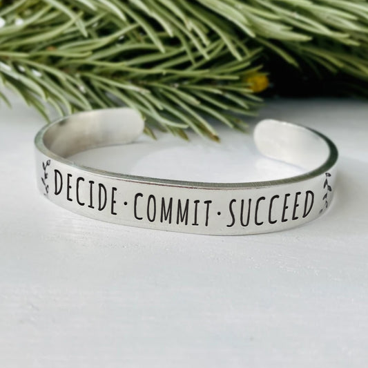 Decide Commit Succeed Bracelet