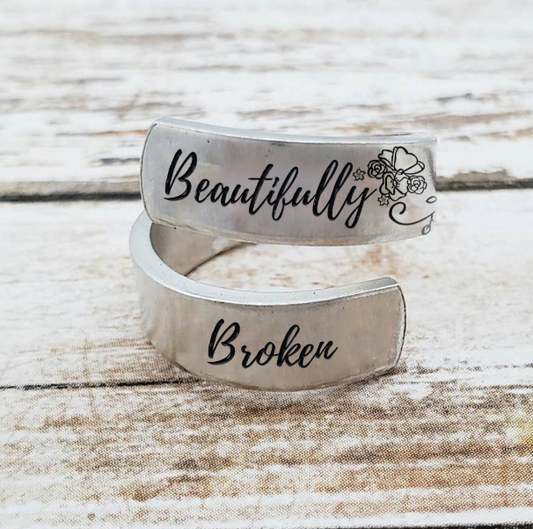 Beautifully Broken Twist Ring